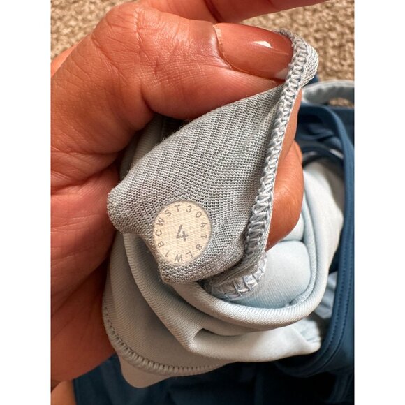 Lululemon‎ Cross Conditioning 2-In-1 Tank *Medium Support Carbon Blue Haze Sz 4 - Picture 7 of 7